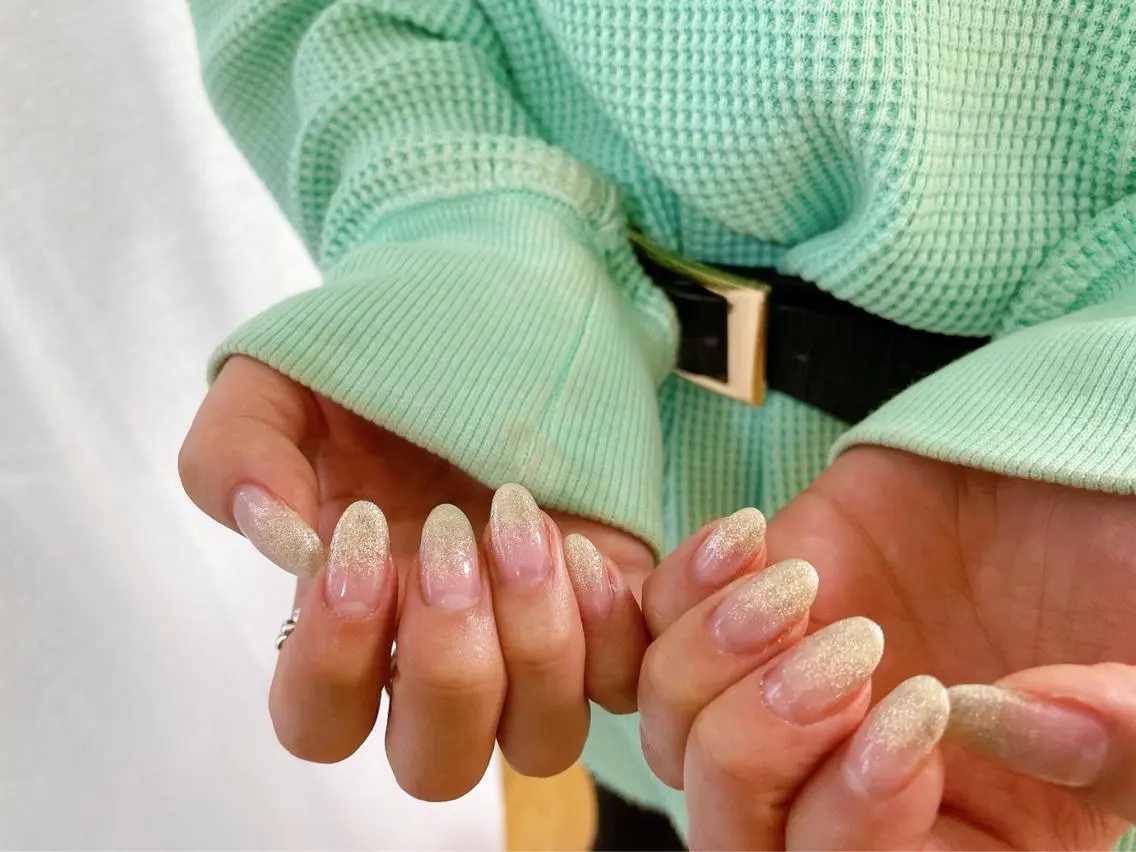 ネイル グラデーション ラメ(グリッター) kiki nail たまプラーザのネイルデザイン