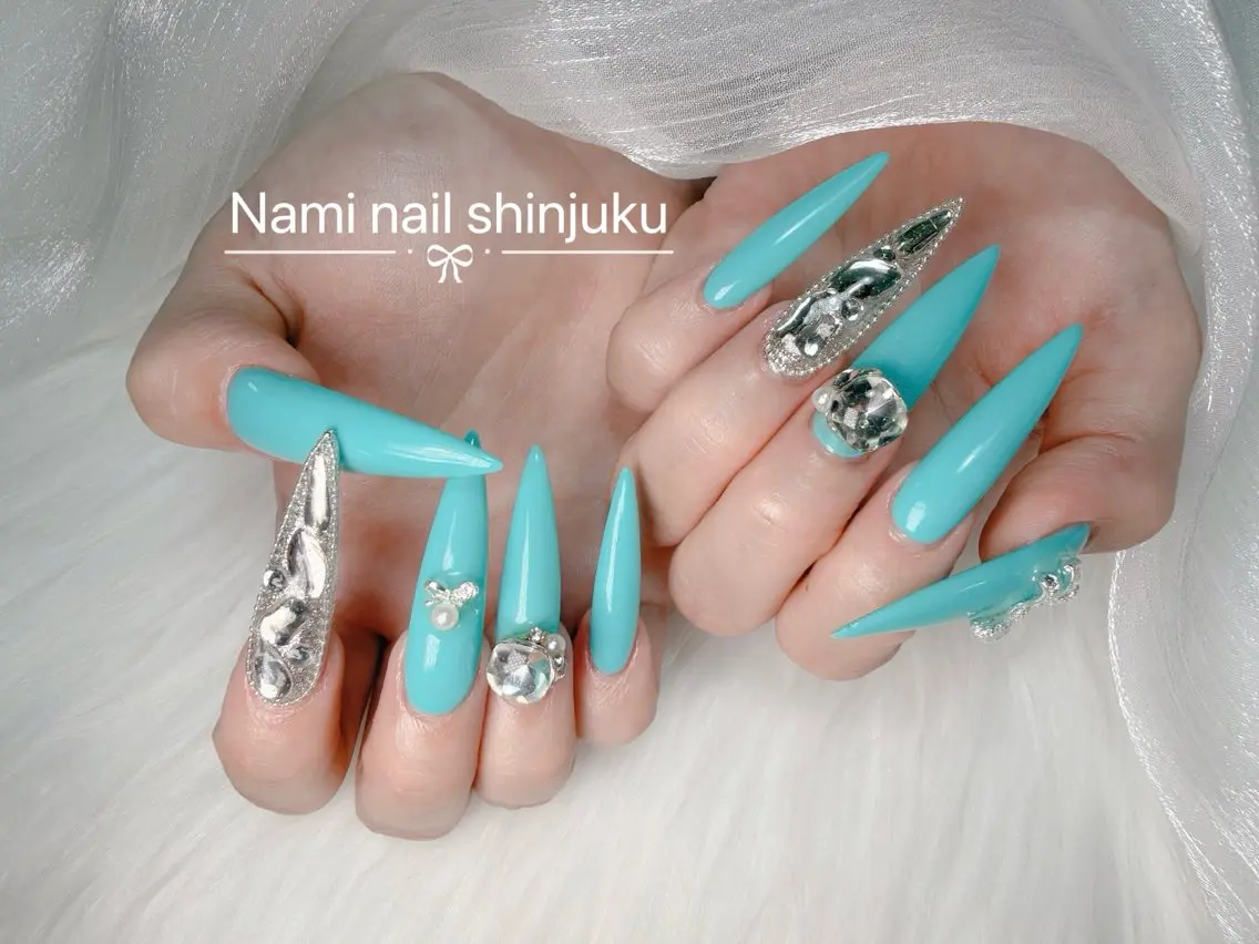 ネイル 長さ出し ガーリー 韓国ネイル ロングネイル 持ち込み ハンドネイル Nami nail salonのネイルデザイン