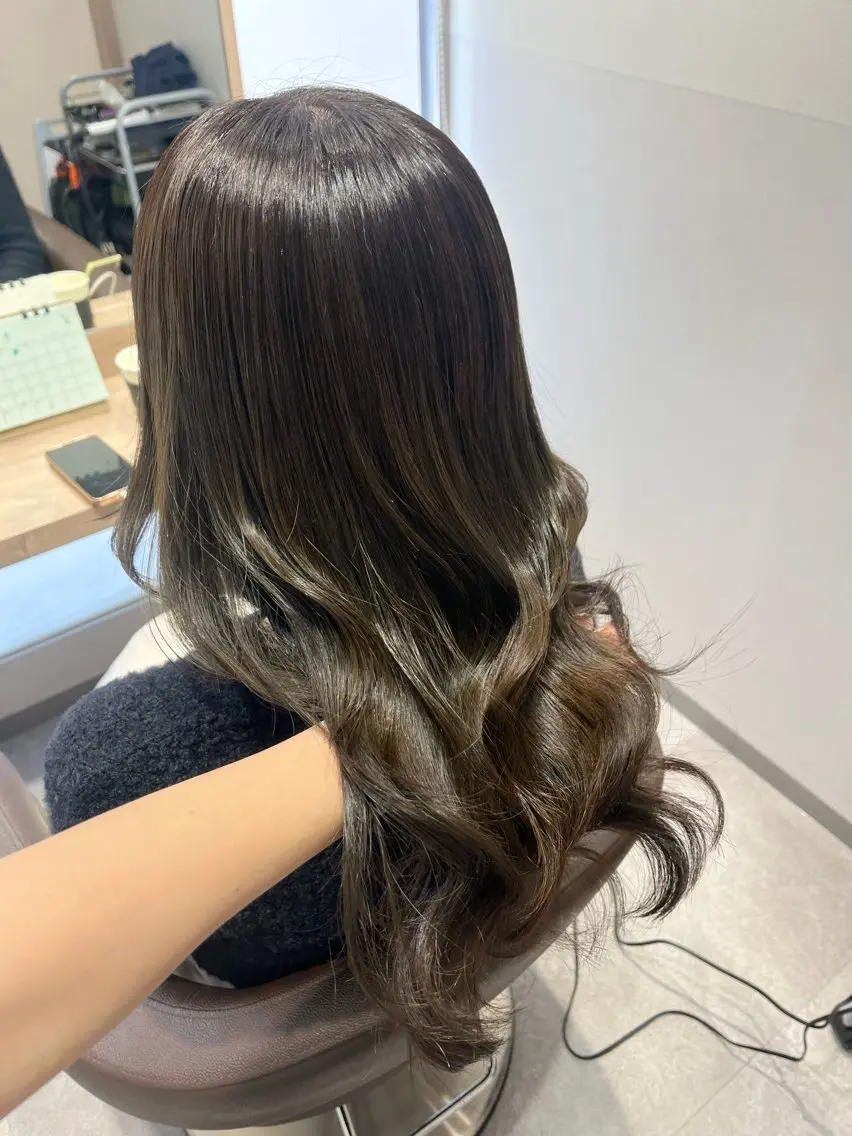 セミロング カット ヘアカラー トリートメント 大宮レイヤーカット× 透明感カラー　rioのヘアスタイル