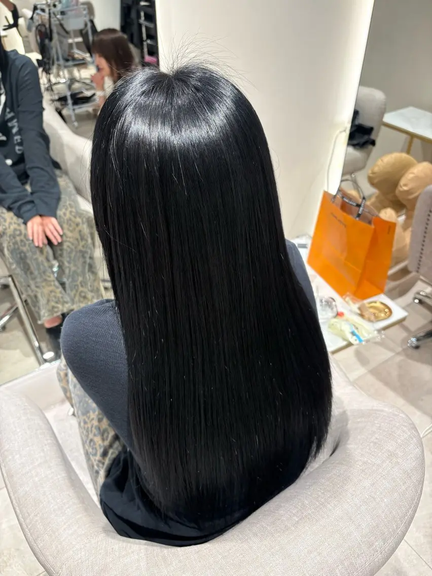 ロング カラー mo moのヘアスタイル