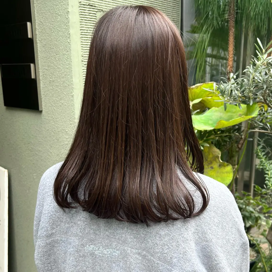 セミロング カラー ヘアカラー KIHO |Bond 三軒茶屋のヘアスタイル