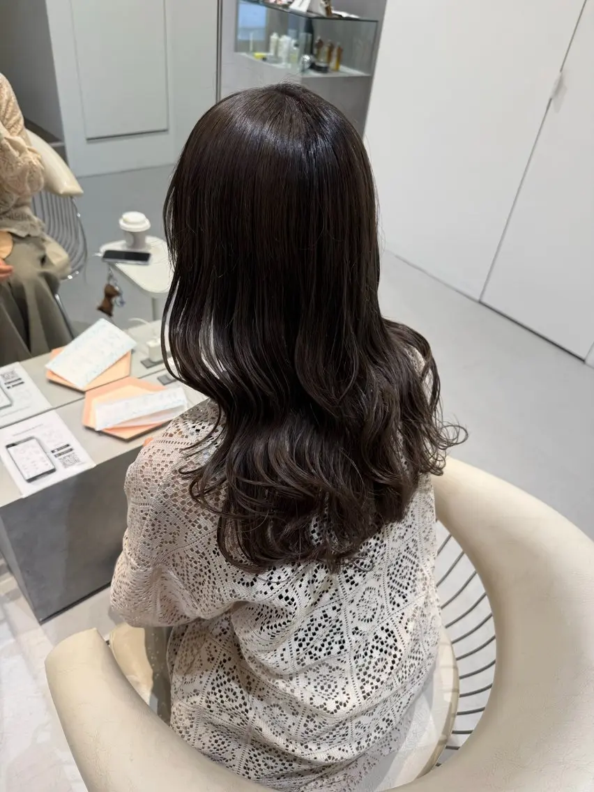ミディアム カラー 透明感カラー グレージュ 学生 髪質改善 トリートメント カット ヘアカラー トリートメント 💎透明感カラー特化 💎TAISEIのヘアスタイル