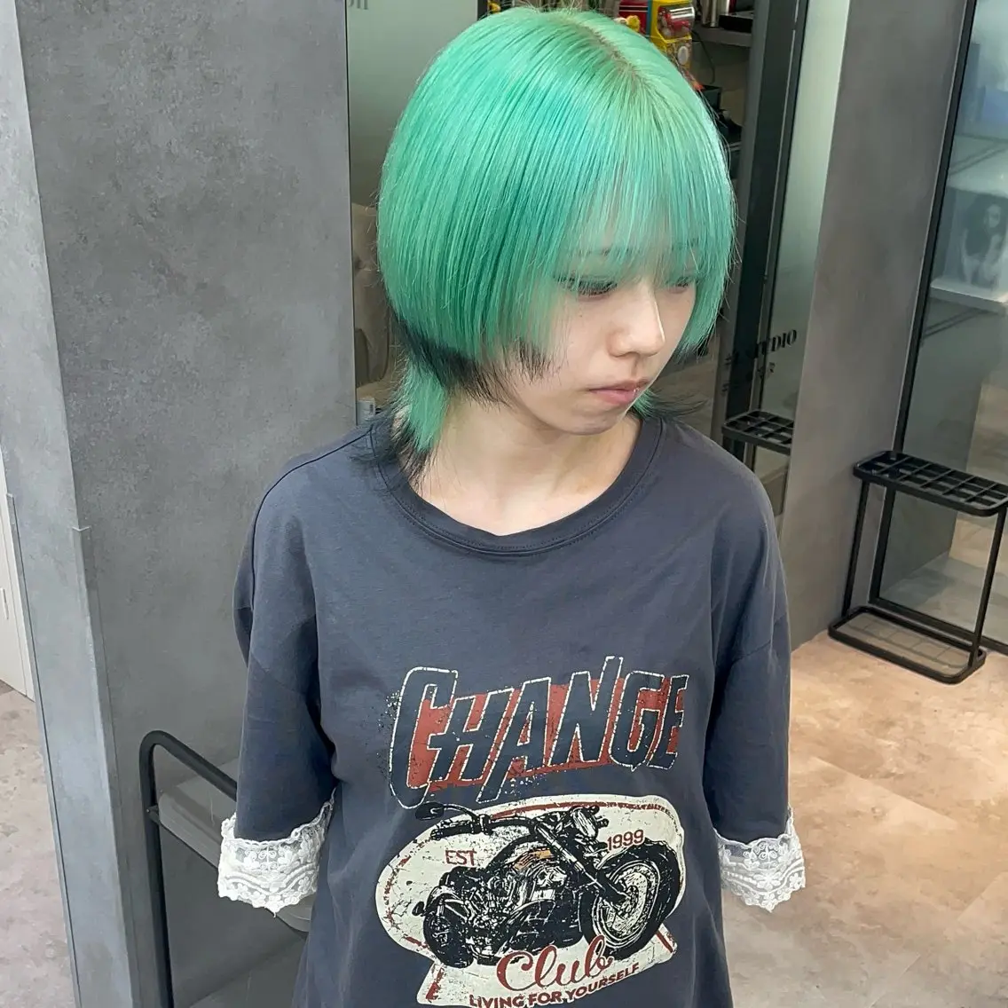 ショート 派手髪支持率No1 Eisukeのヘアスタイル