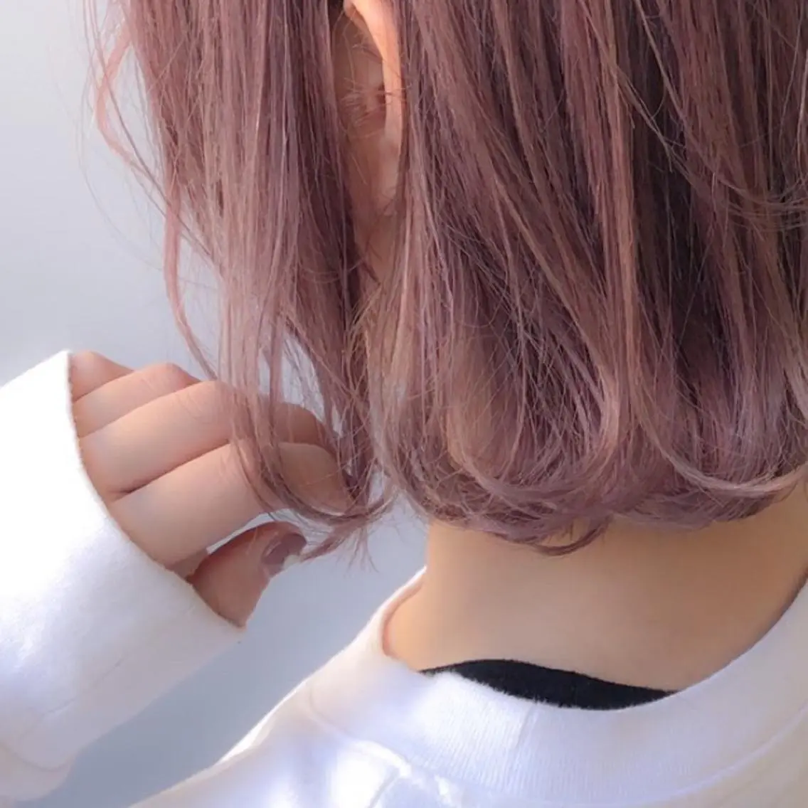 ショート カラー ヘアアレンジ ブリーチ ピンクカラー 🐩推し活🐩 FUTABA🍒のヘアスタイル