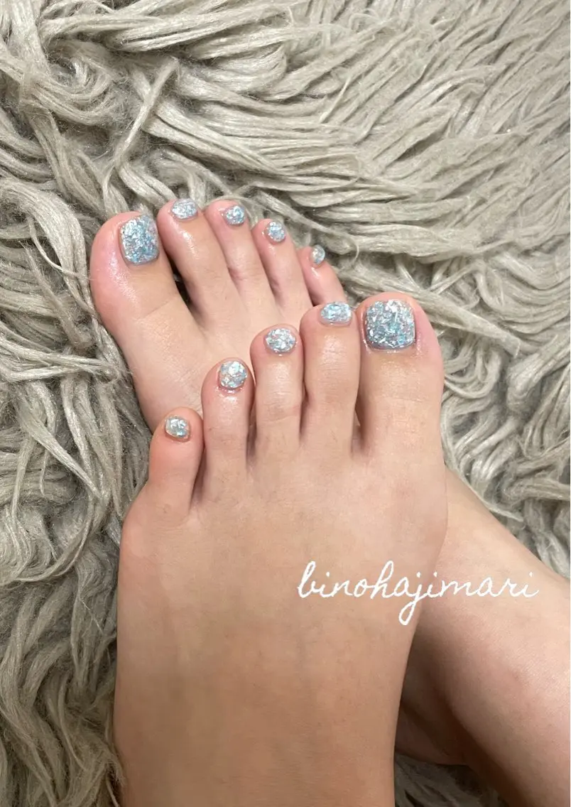 ネイル アートネイル フラッシュネイル フットネイル ラメ(グリッター) ワンカラーネイル ♡Bivi♡自爪に 優しいネイルサロンのネイルデザイン