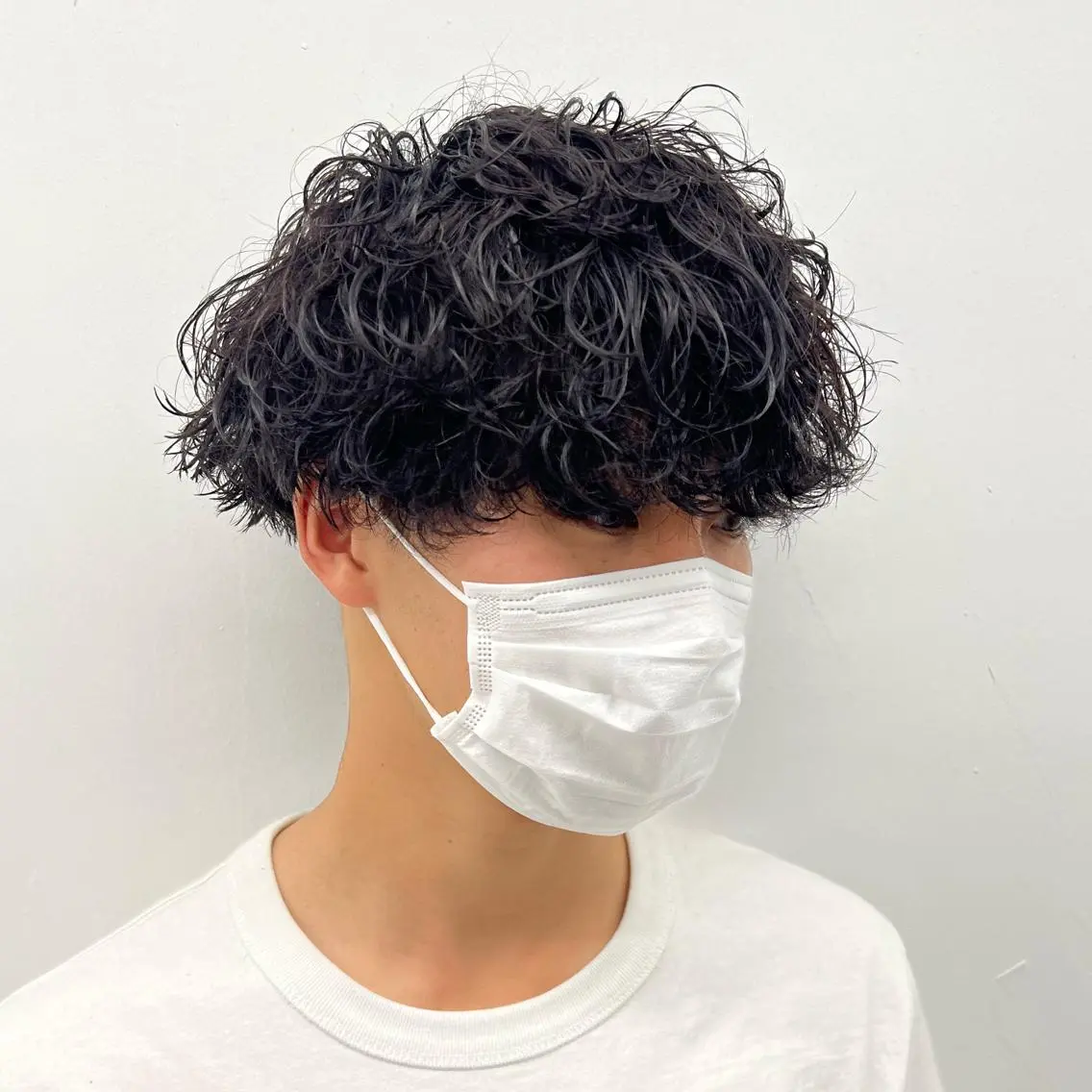 メンズ メンズブリーチ メンズハイトーン マッシュ メンズパーマ メンズツイストパーマ 柏メンズパーマ特化 蛯谷 晃裕のヘアスタイル