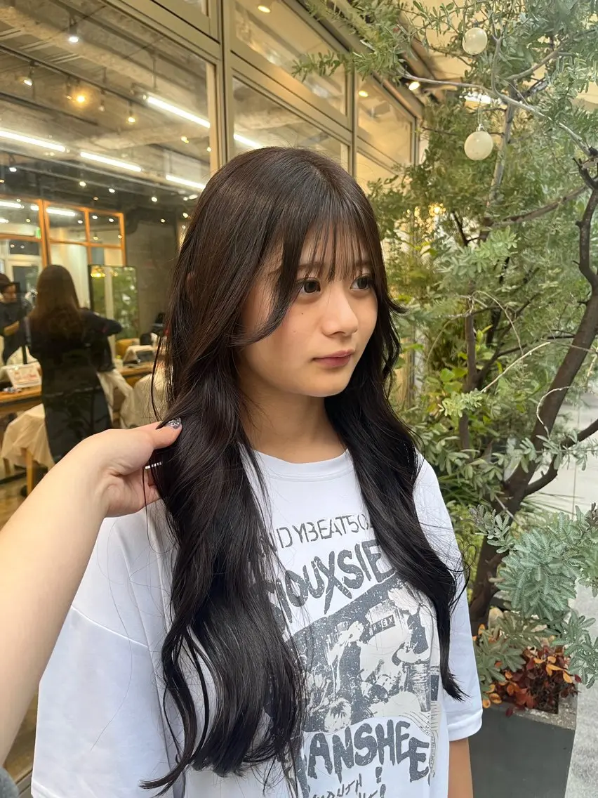 ロング ロング 相田 佳乃のヘアスタイル