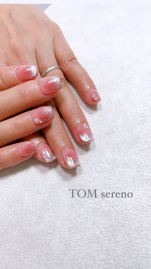 ネイル ワンホンネイル ハンドネイル TOM serenoのネイルデザイン