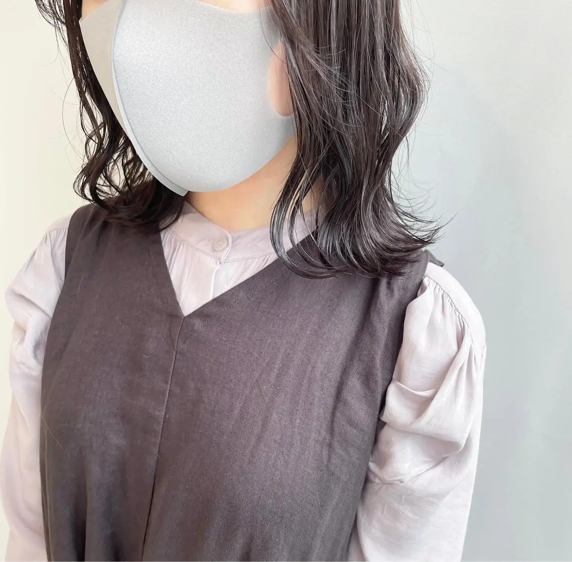 セミロング カラー ヘアカラー トリートメント 山口 莉奈のヘアスタイル