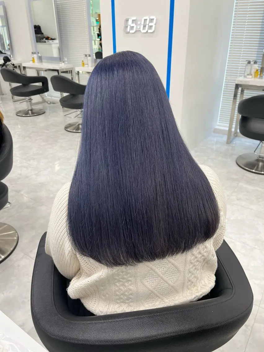 ロング カラー 流行りの透明感カラー ×縮毛矯正🤍ユウのヘアスタイル
