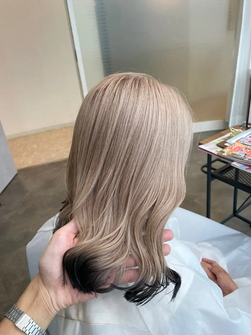 セミロング カラー 小島 海斗のヘアスタイル