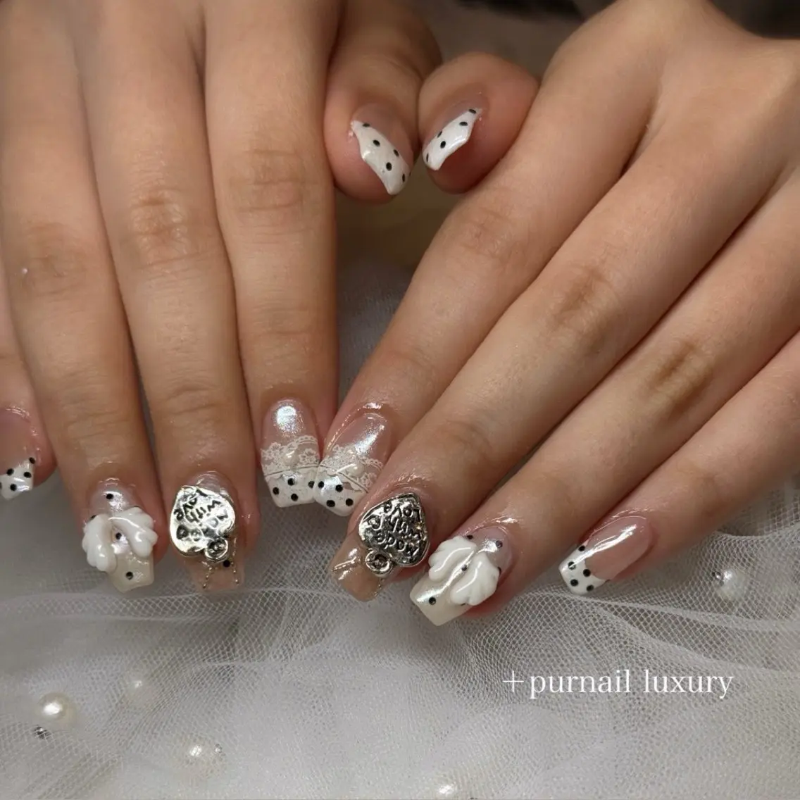 ネイル +pur nail luxury店のネイルデザイン