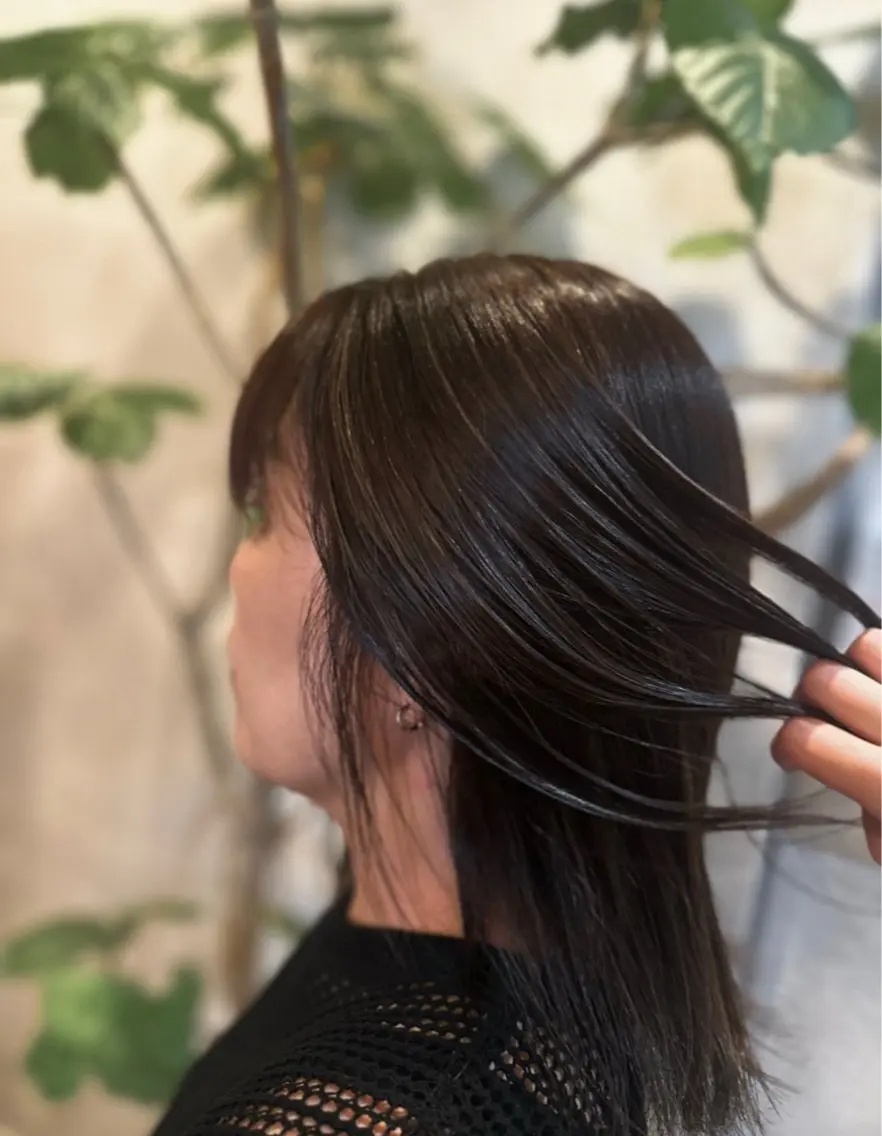 セミロング カラー ヘアカラー 佐伯 美麗のヘアスタイル