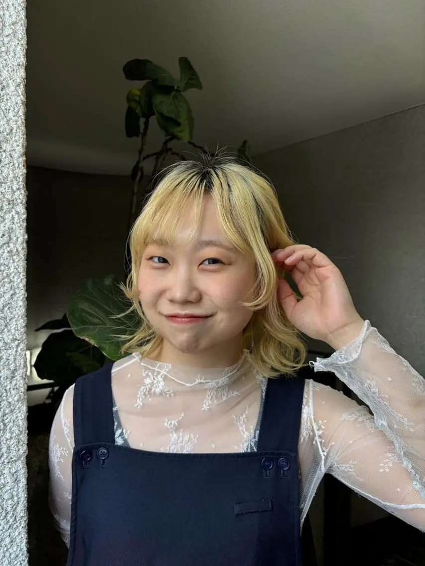 ミディアム 🧸似合わせデザイン ほそいけいこ🧸のヘアスタイル