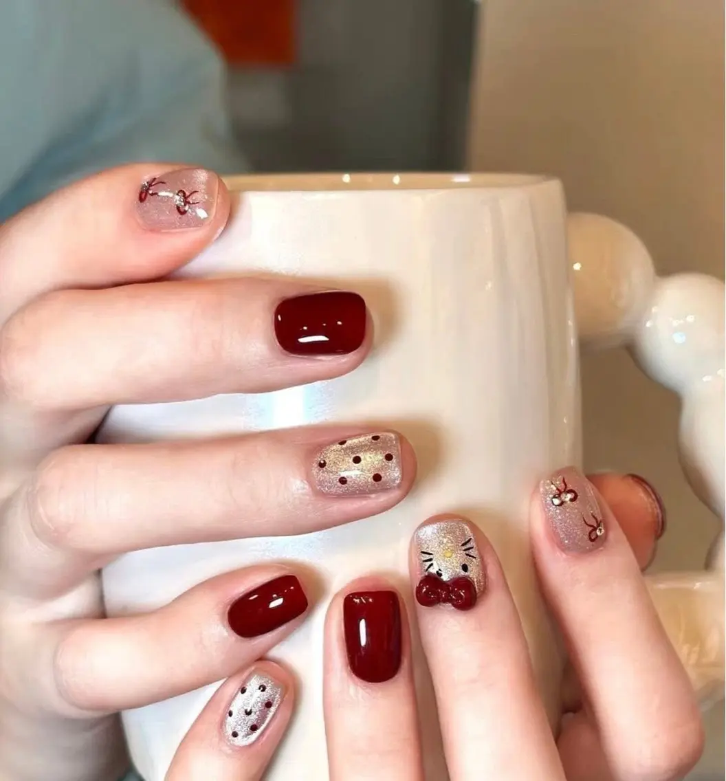 ネイル 韓国ネイル マグネットネイル 持ち込み ハンドネイル Dyo Nail_Royalのネイルデザイン