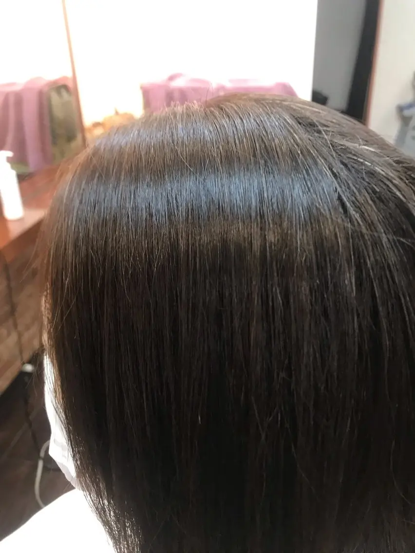 セミロング パーマ 桧山 真のヘアスタイル