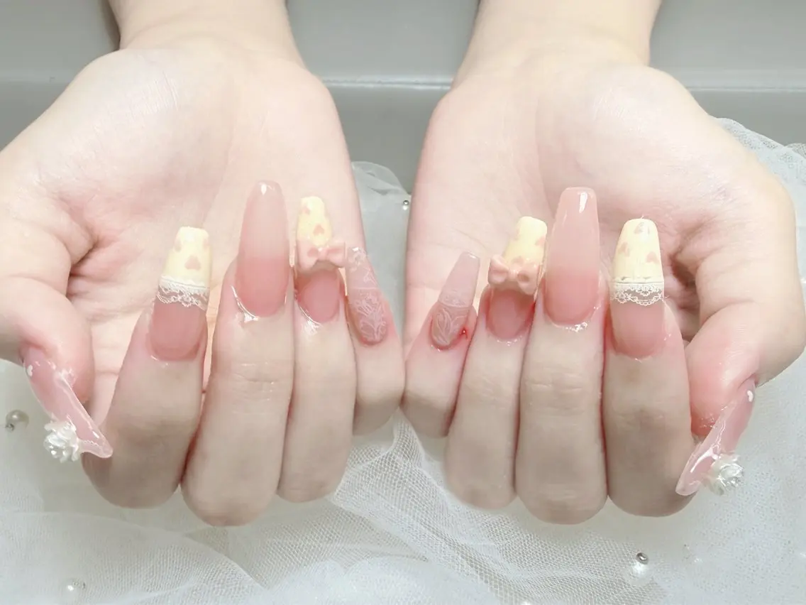ネイル ハンドネイル T&Knail NiNiのネイルデザイン