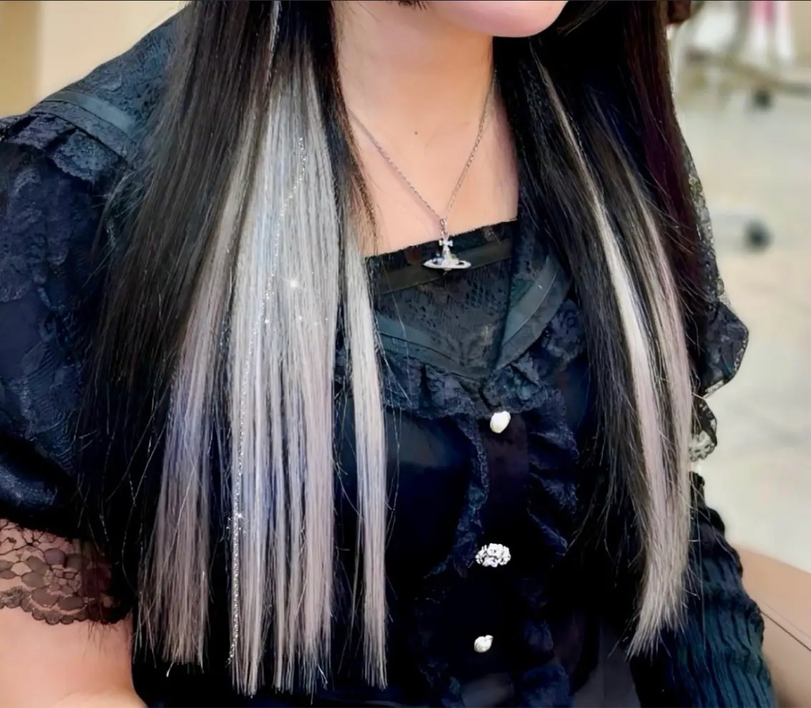 ロング エクステ SHION🍒ྀི/ ヘアメ/艶髪カラー/のヘアスタイル