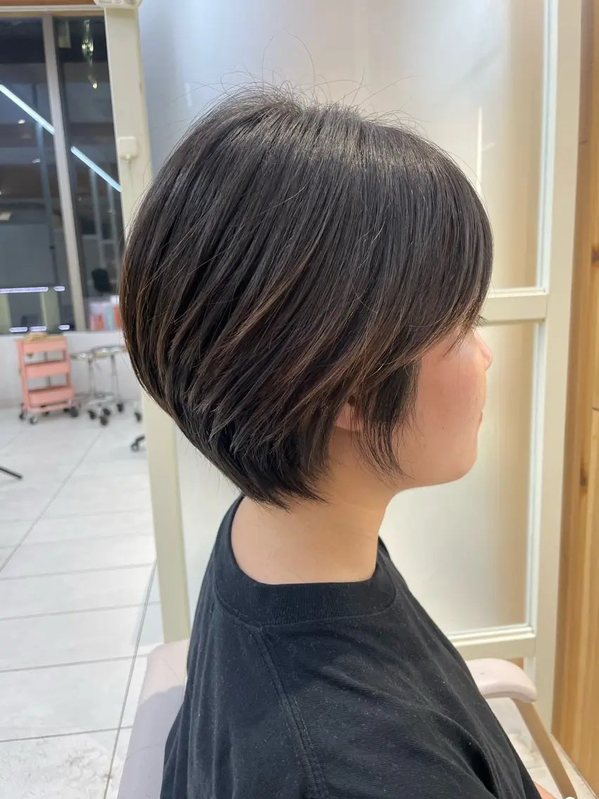 ショート 顔周り/レイヤー /前髪/TAKUのヘアスタイル