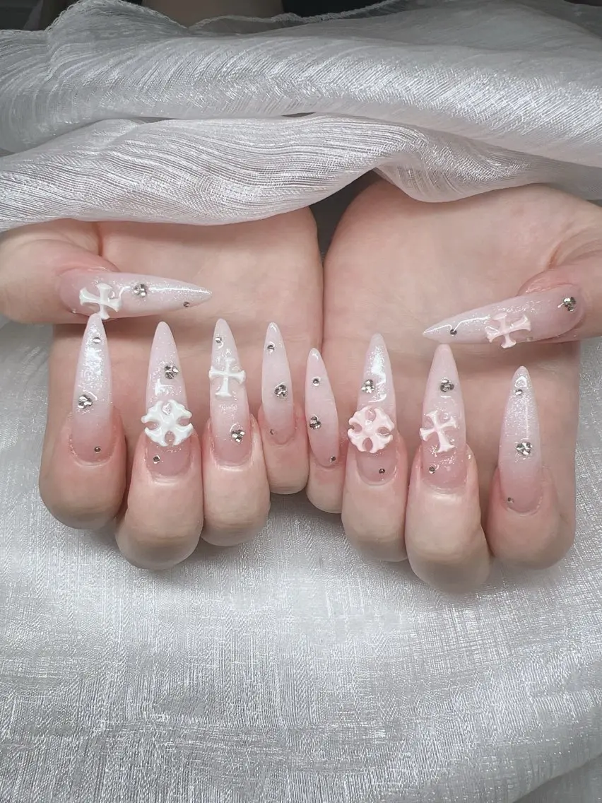 ネイル 長さ出し グラデーション キラキラネイル マグネットネイル ニュアンスネイル Lee Nails チップ長さだし専門店のネイルデザイン