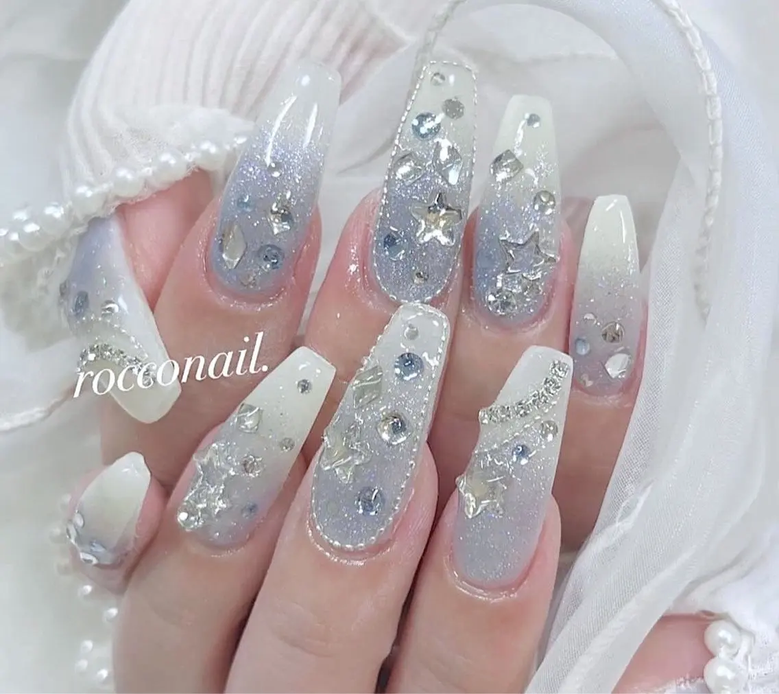 ネイル グラデーション ラメ(グリッター) マグネットネイル ミラーネイル ニュアンスネイル ハンドネイル Lumi de nailsのネイルデザイン