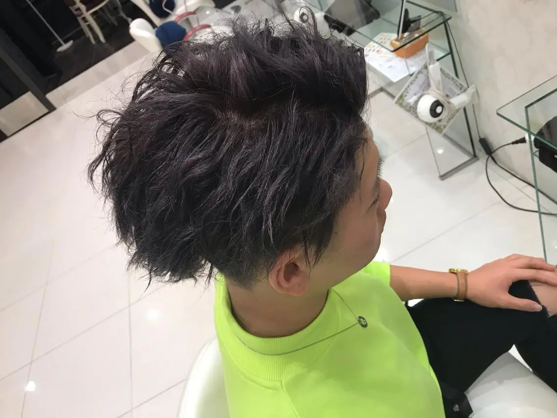 ショート カラー メンズ アッシュ アッシュグレー ラベンダーカラー 【育休中】EARTH 荒井店HARUNAのヘアスタイル