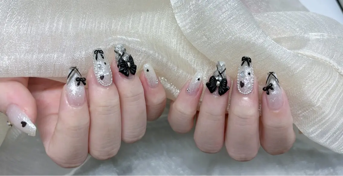 ネイル アートネイル ジェルネイル マグネットネイル Lu nailsalonのネイルデザイン