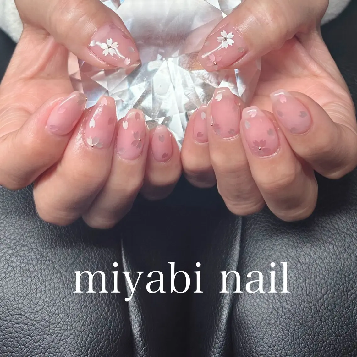 ネイル 桜ネイル ジェルネイル キラキラネイル 持ち込み オレンジ ハンドネイル miyabi nail 桂川駅近くのネイルデザイン