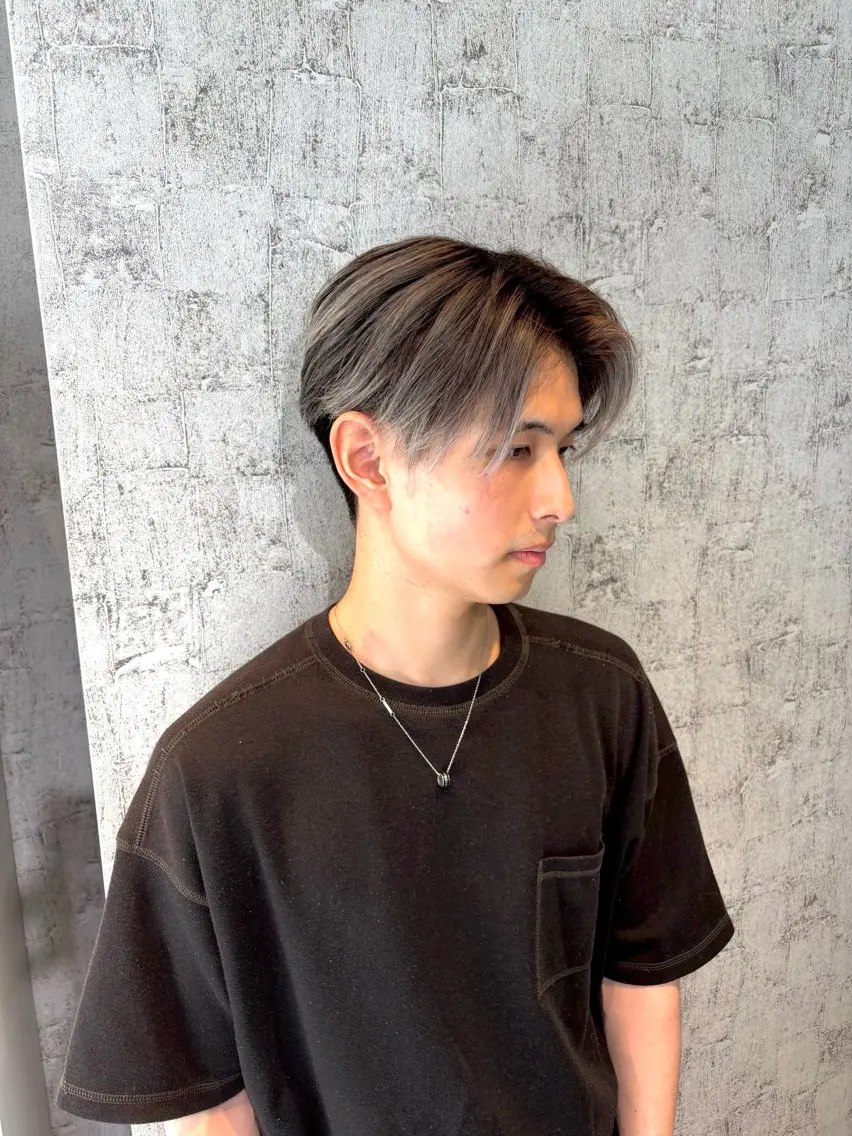【メンズカット】センターパートの写真