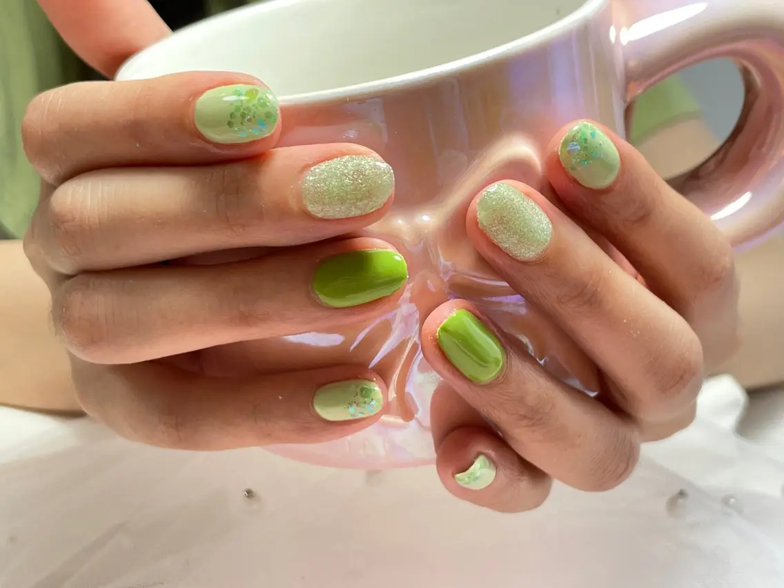 ネイル フレンチネイル マグネットネイル ニュアンスネイル オフィスネイル ワンカラーネイル Mnail _KKのネイルデザイン