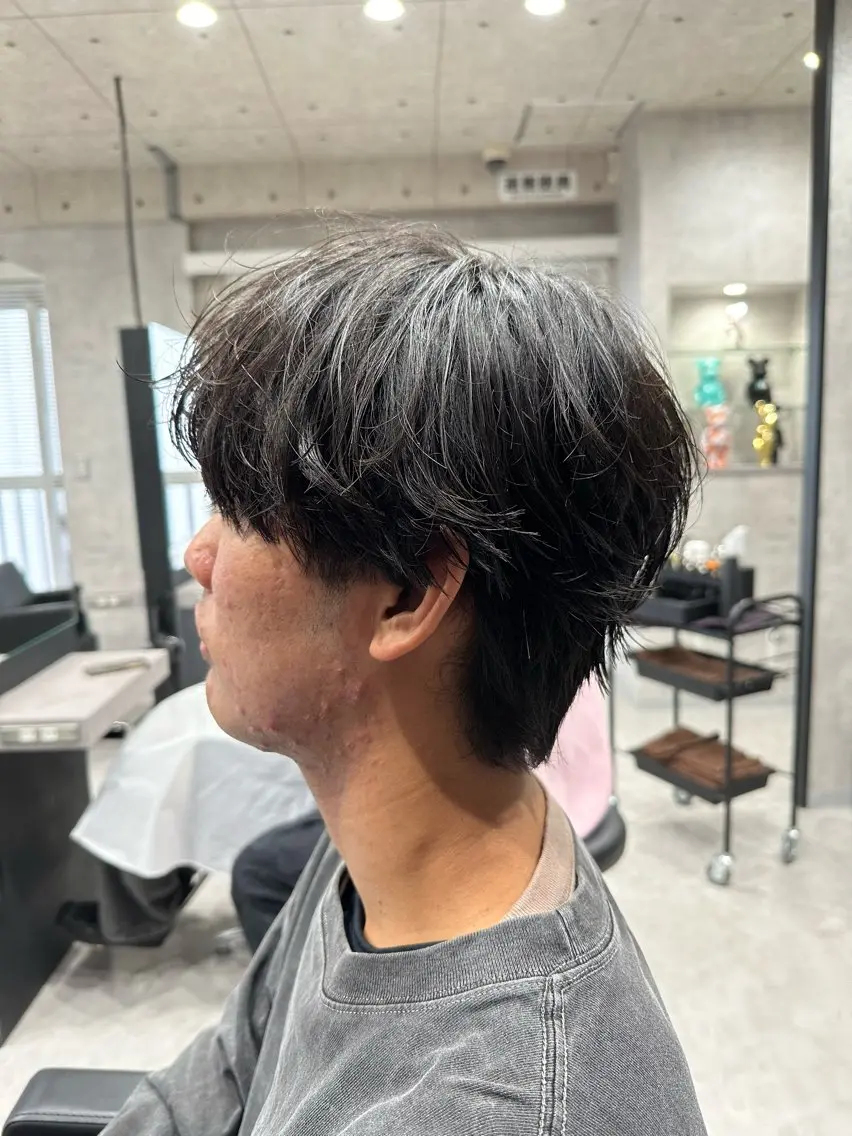 ショート メンズ メンズウルフカット ウルフカット カット ユウ🪄 パーマ指名No1のヘアスタイル