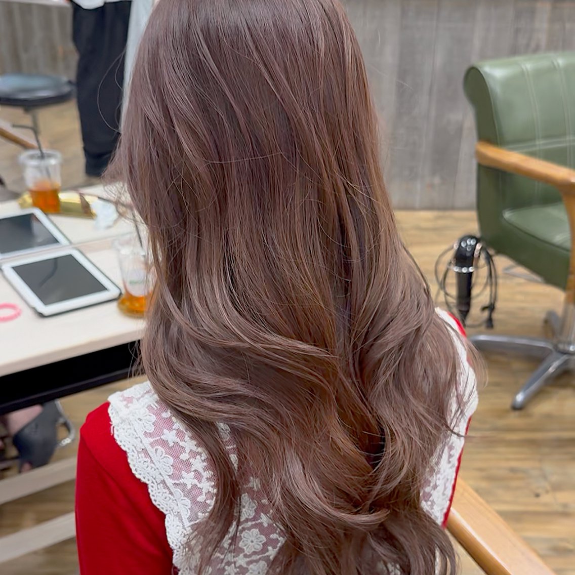 ロング カラー カット ヘアカラー 🧡K+plus🧡 ことね🧡のヘアスタイル