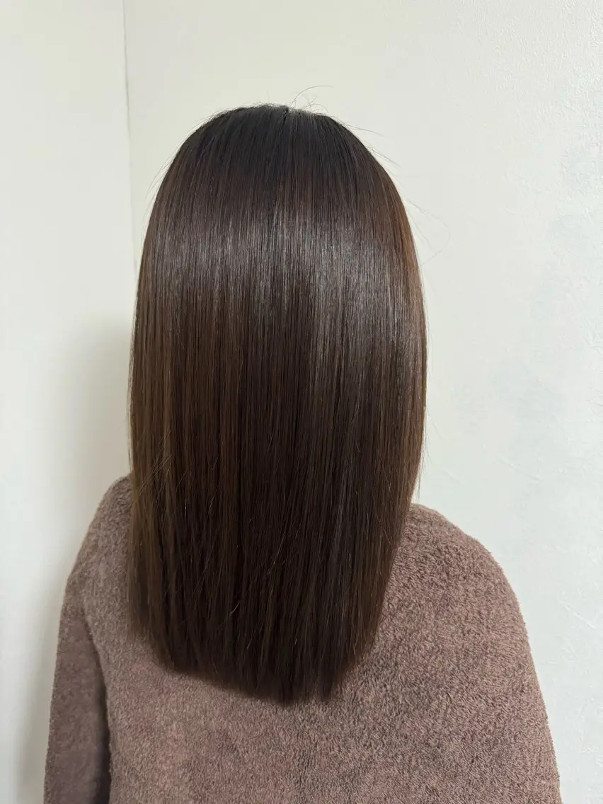 セミロング 西宮市で髪質改善 縮毛矯正特化のヘアスタイル