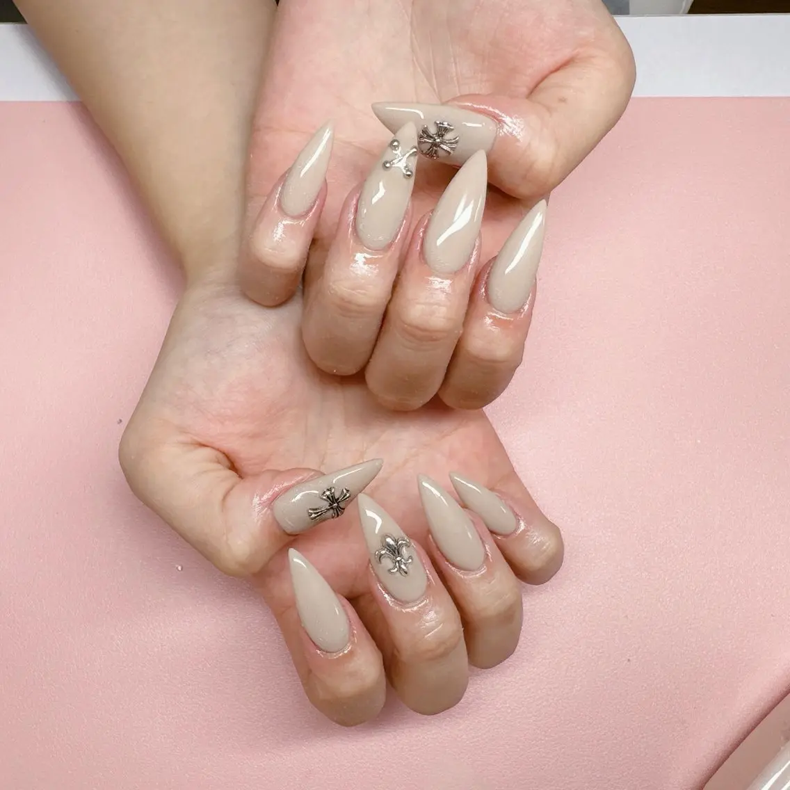 ネイル ハンドネイル 大久保YISnail スカルプ専門店のネイルデザイン
