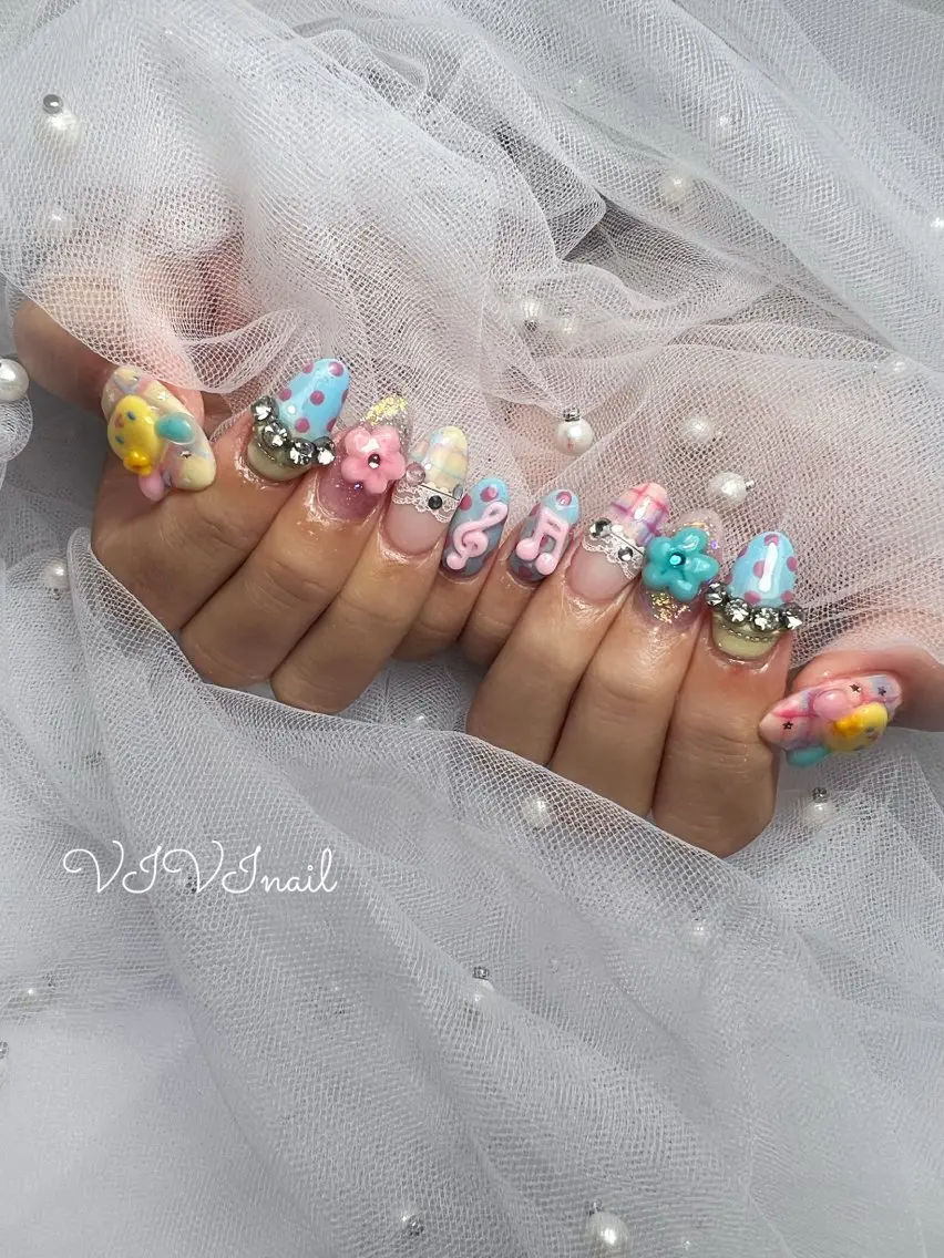 ネイル 持ち込み パステルネイル ハンドネイル vivi nailのネイルデザイン
