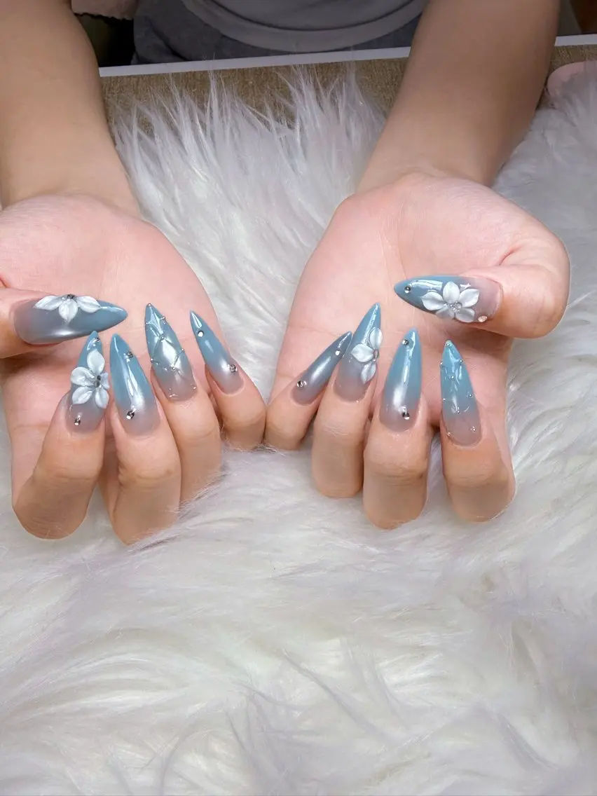 ネイル W·mai nail 関内のネイルデザイン