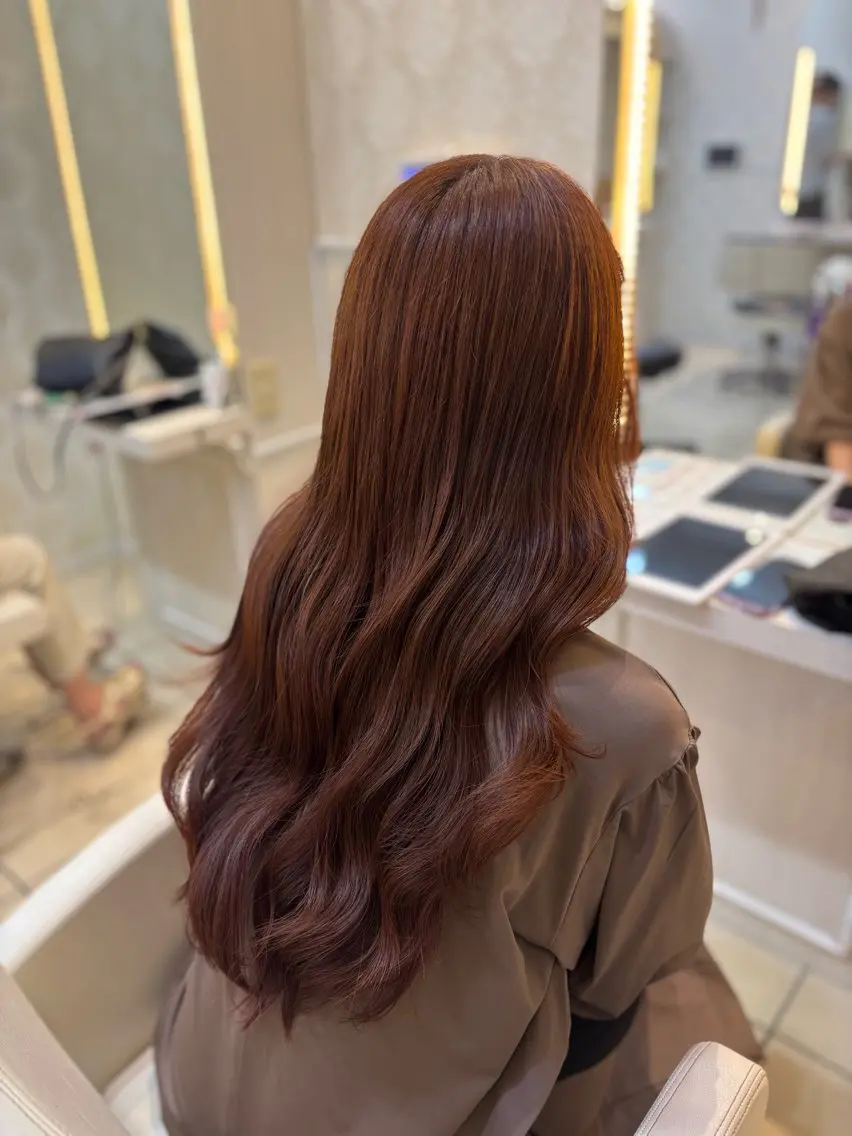 ロング カラー ヘアカラー トリートメント はらだ すずのヘアスタイル