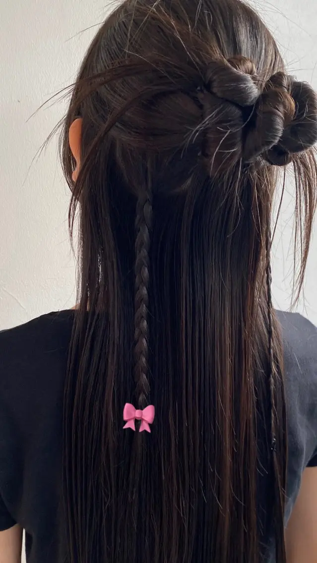 ヘアセット　ライブ前やお出かけ前に可愛くします🪽🩵の写真