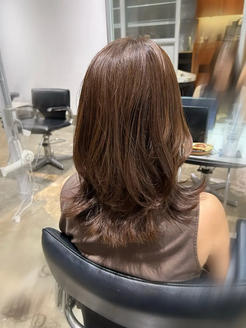 ミディアム カラー カット ヘアカラー トリートメント Helena/ みこと💫のヘアスタイル