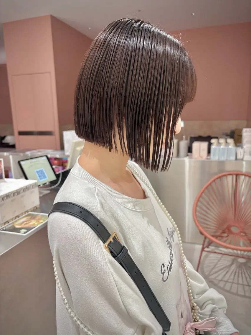 ショート カット ヘアカラー ダブルカラー🦖 /髪質改善⚡️しおりのヘアスタイル