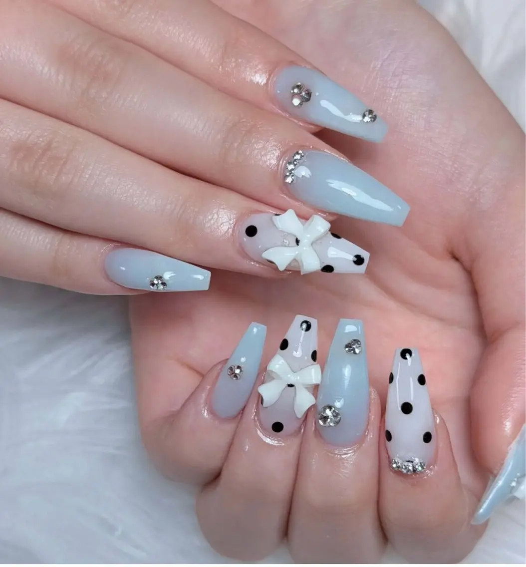 ネイル MoonHi Nail 朝霞台のネイルデザイン