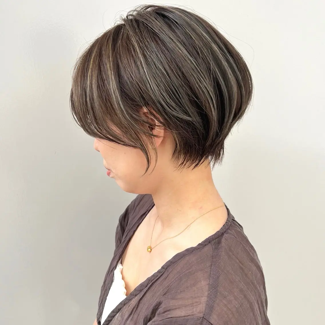 ショート カラー ハイライトカラー ハイライト ショートヘア トリートメント 似合わせショート kengoのヘアスタイル