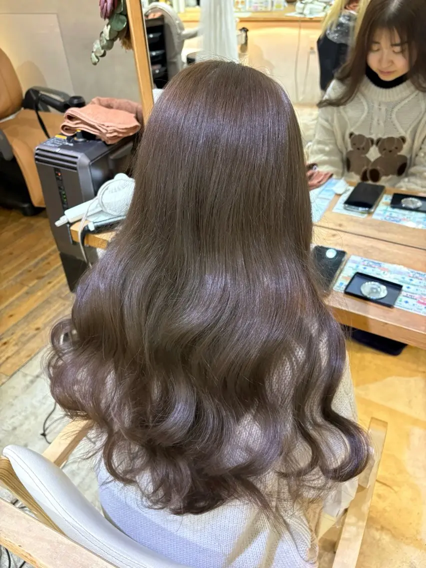 ꒰ 2.3回目の方 ꒱ 前髪カット+イルミナカラー+リペアトリートメント🎀の写真