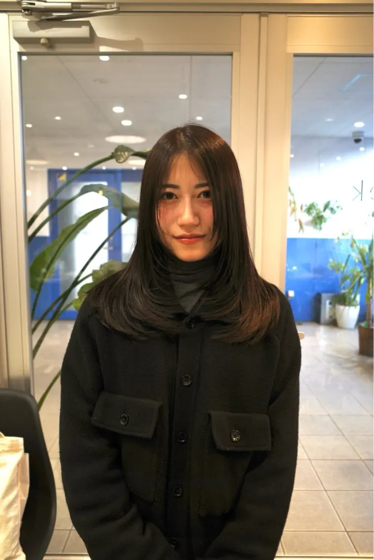 セミロング 顔周りカット レイヤーカット カット 【スタイリスト】千葉 悠‪✂︎‬のヘアスタイル