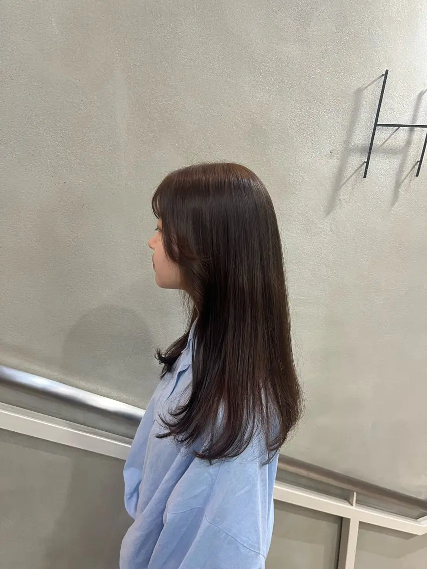 セミロング カラー ブリーチ ブラウンカラー ブリーチなしカラー カラーモデル募集中／ aikoのヘアスタイル