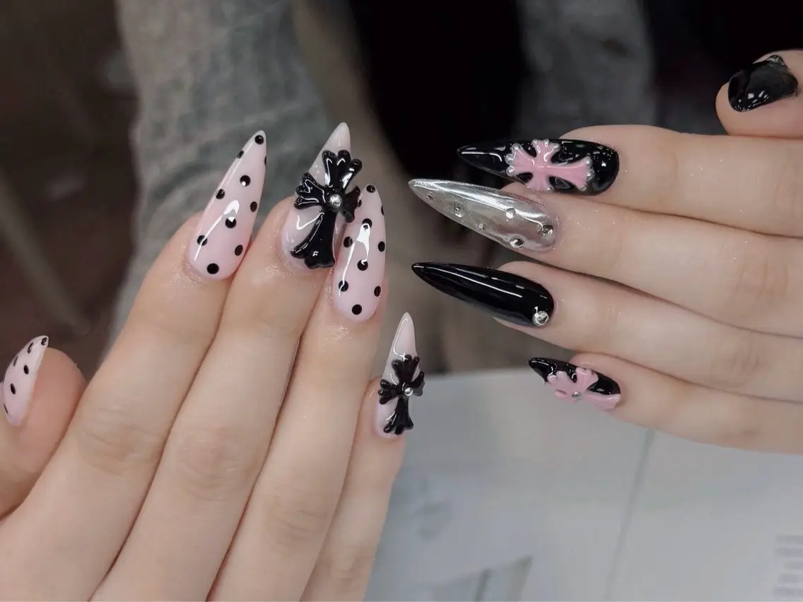 ネイル ハンドネイル Mira Nail Studioのネイルデザイン