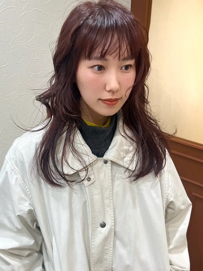 セミロング 韓国風カラー ピンクブラウン レッドブラウン 顔まわりレイヤー 韓国風ヘア ヘアカラー Kasumi /伏見 /髪質改善/ロングのヘアスタイル