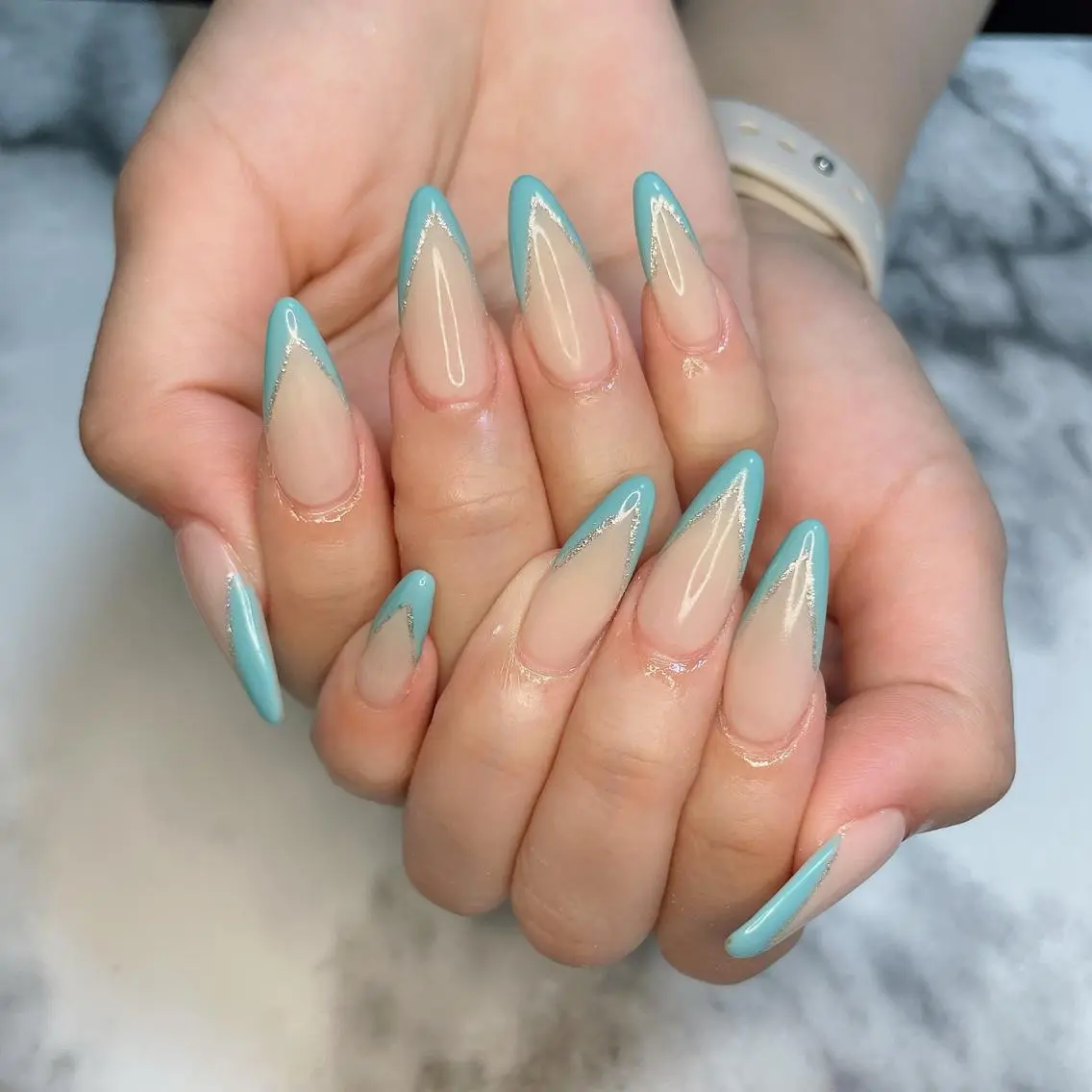 ネイル フレンチネイル ロングネイル ハンドネイル Kayo 💅のネイルデザイン