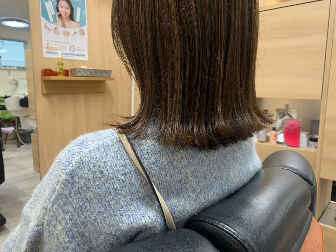 ミディアム カラー 曽我 夏生のヘアスタイル