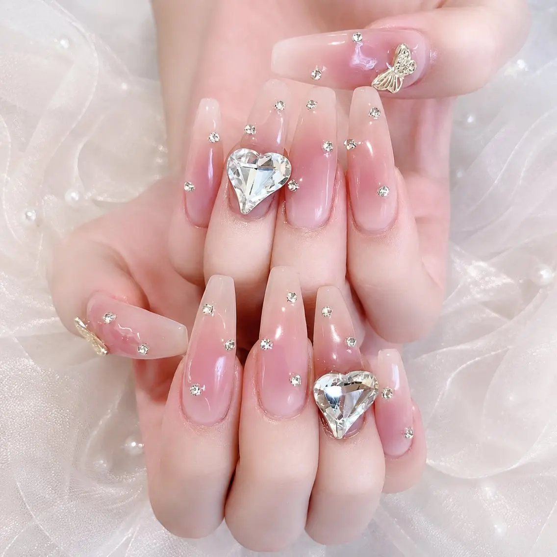 ネイル NEM nailstudioのネイルデザイン